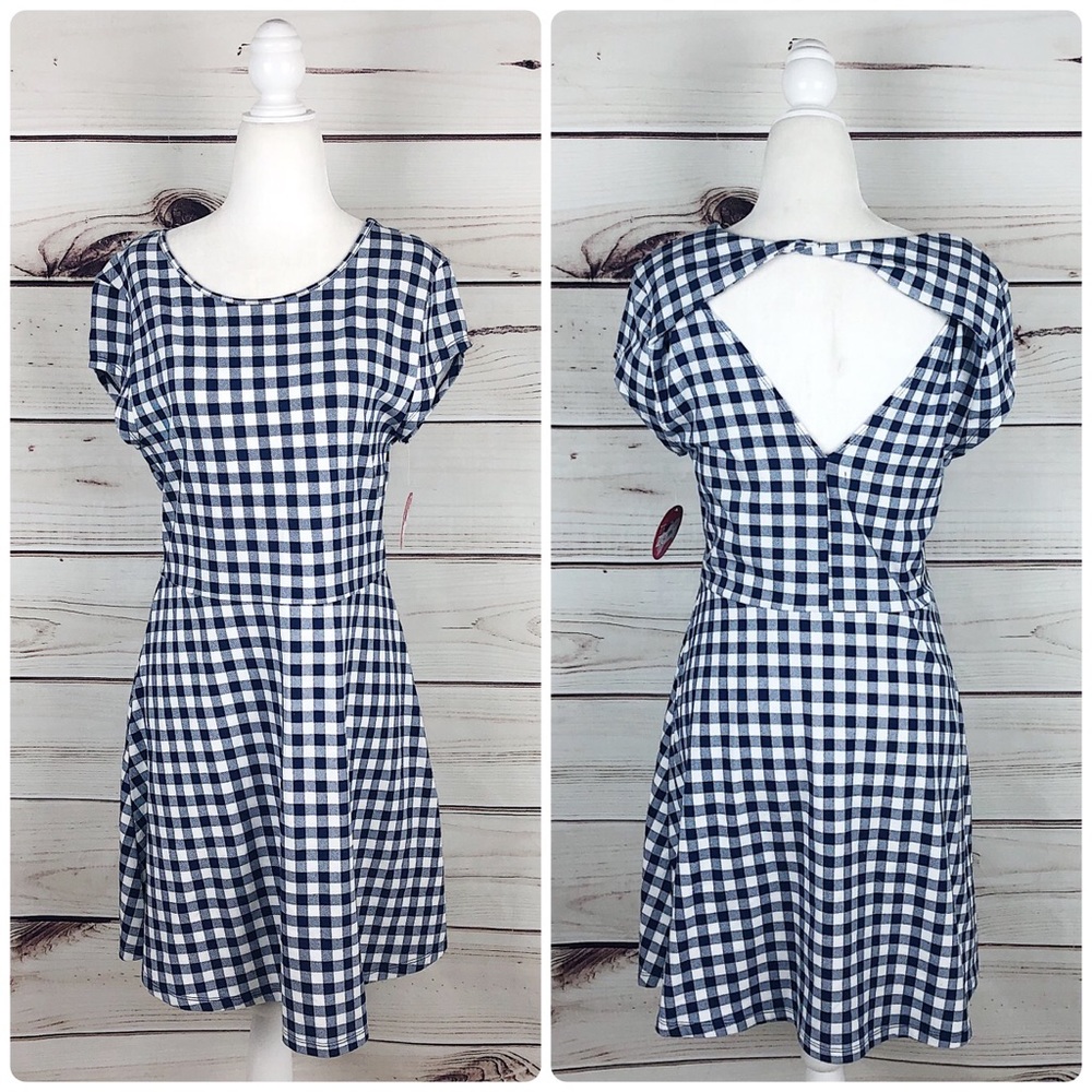 NEW BONGO Gingham Open Back Checkered Dress - Picture 2 of 9